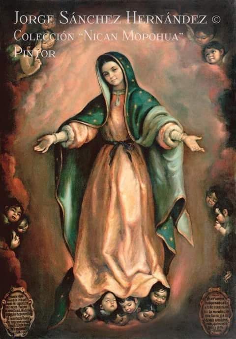 La Virgen de pie con las manos abiertas, manto verde y túnica rosa, sostenida por querubines, con cartelas de texto a los lados